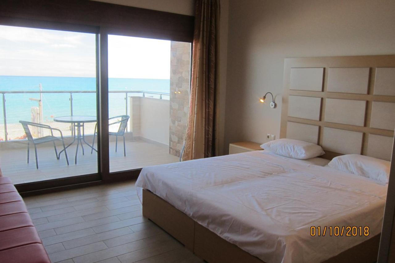 Apartments By The Sea Leptokaryá Extérieur photo